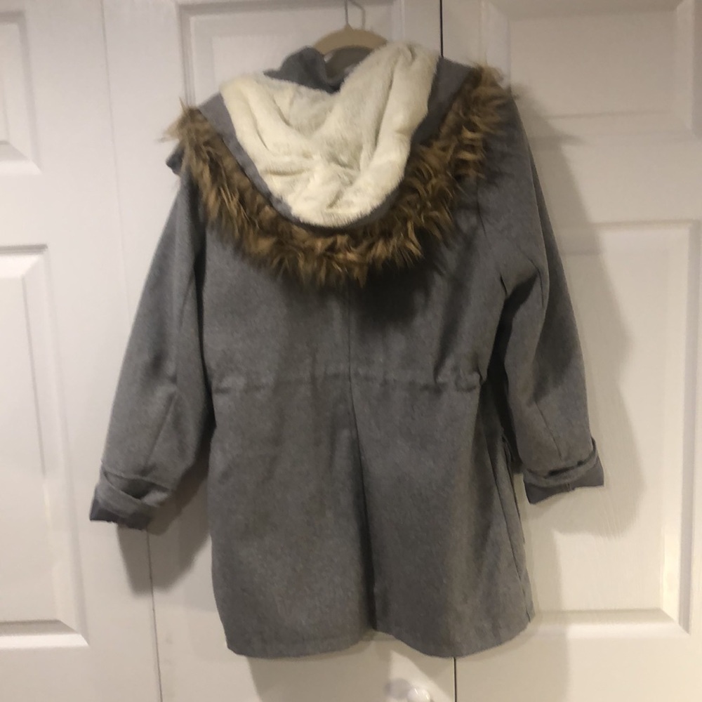 Fall coat - Picture 3 of 5